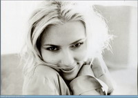 scarlett johansson_006-pix_resize.jpg