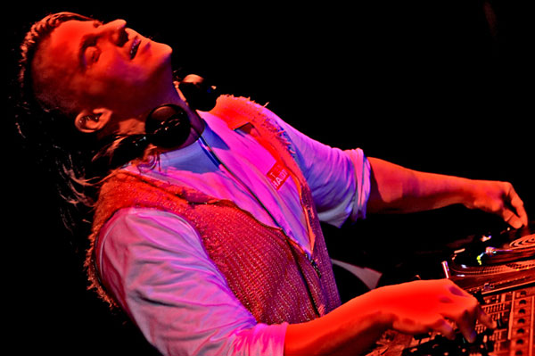 composer7464.jpg