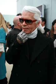 chanel.gif