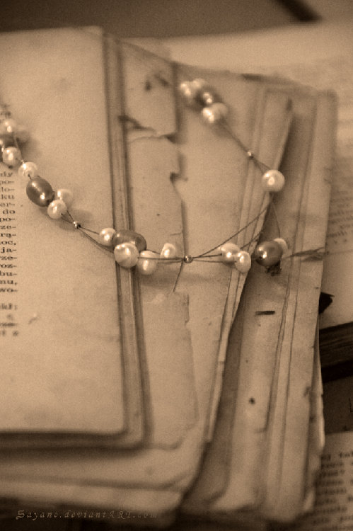 1197987335_old_books_collection_vii_by_sayane.jpg