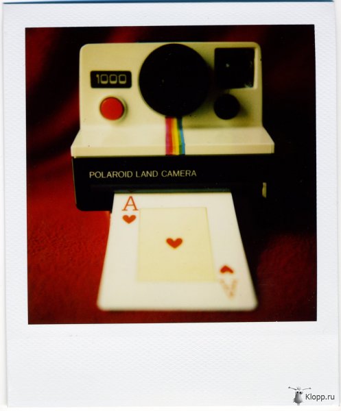 1206896518_ace_up_one__s_sleeve_by_buhoazul.jpg