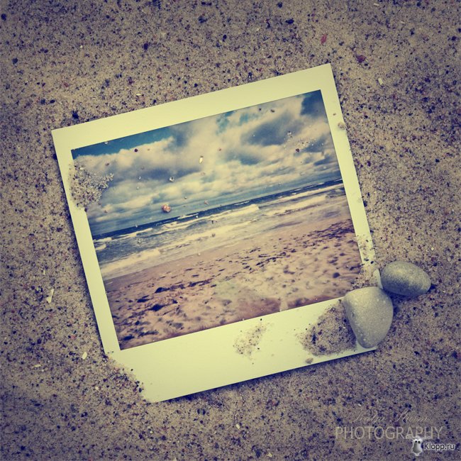 1209899208_the_beach_by_atreja.jpg