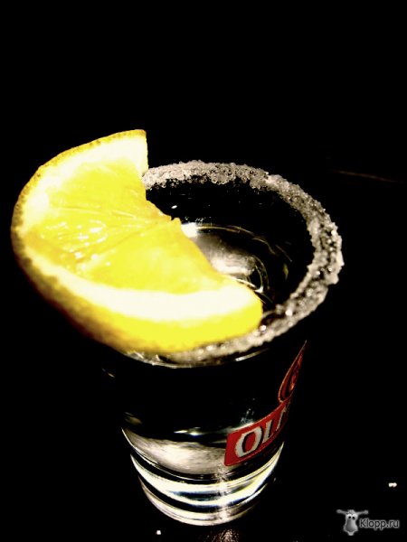1226673555_tequila_by_elifs.jpg