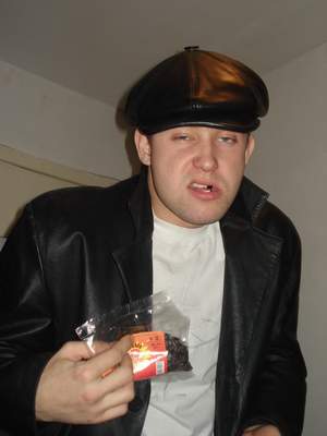 Bazz-Bua-ga-ga.JPG
