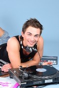 dj_favorite2_small.jpg