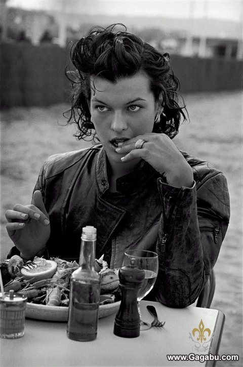 1175931583_20070330milla.jpg