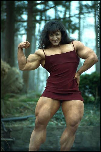 1181709774_women3.jpg